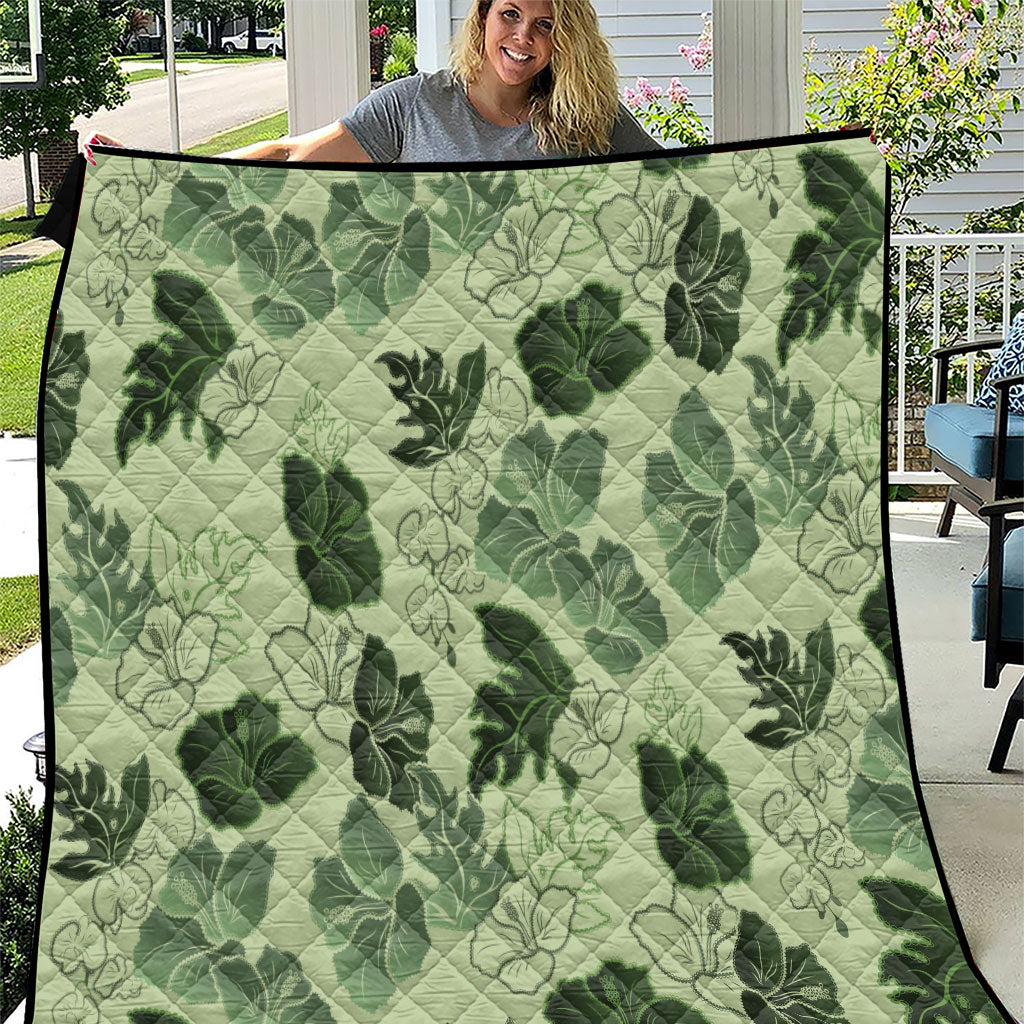 Vesuvian Green Aloha Hawaii Hibiscus Orchid Seamless Quilt