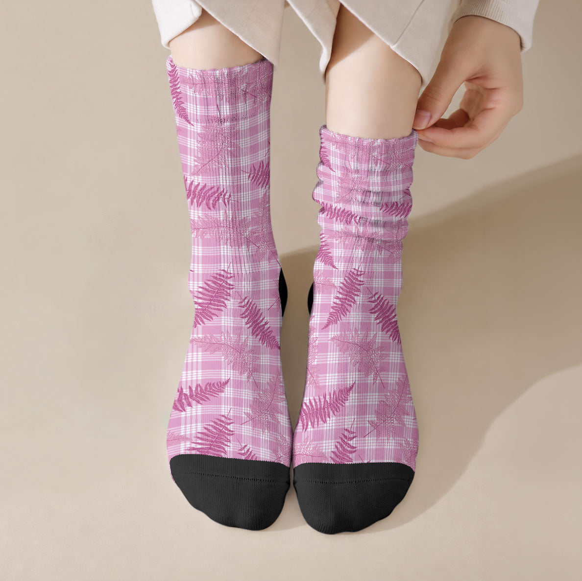 Purple Palaka Hawaii Palapalai Crew Socks Hawaiian Fern