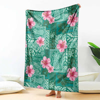 Cyan Hawaii Hibiscus With Tropical Flowers Motifs Blanket - Polynesian Pride