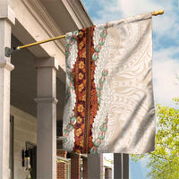 Aloha Hawaii Mikioi Lei Garden Flag Cattail Red Tropical Flower Pattern - Polynesian Pride