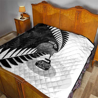 New Zealand Silver Fern Curling Personalised Quilt Aotearoa Kiwi Ponga Black White Version LT14 - Polynesian Pride