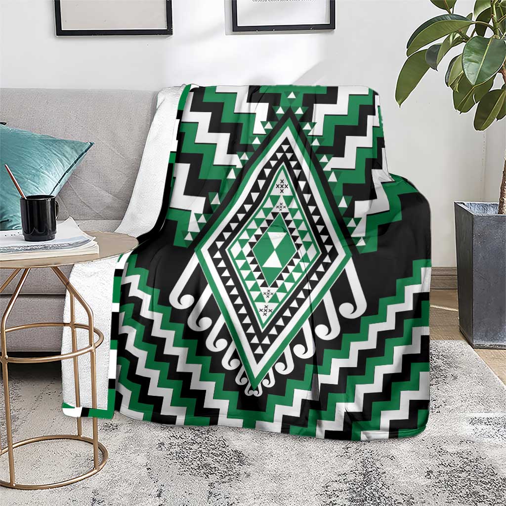 Green Aotearoa Taniko Poutama Patikitiki Blanket