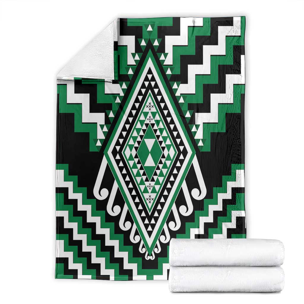 Green Aotearoa Taniko Poutama Patikitiki Blanket