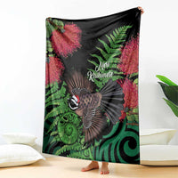 Meri Kirihimete New Zealand Blanket Piwakawaka Koru Fern Mix Pohutukawa - Polynesian Pride