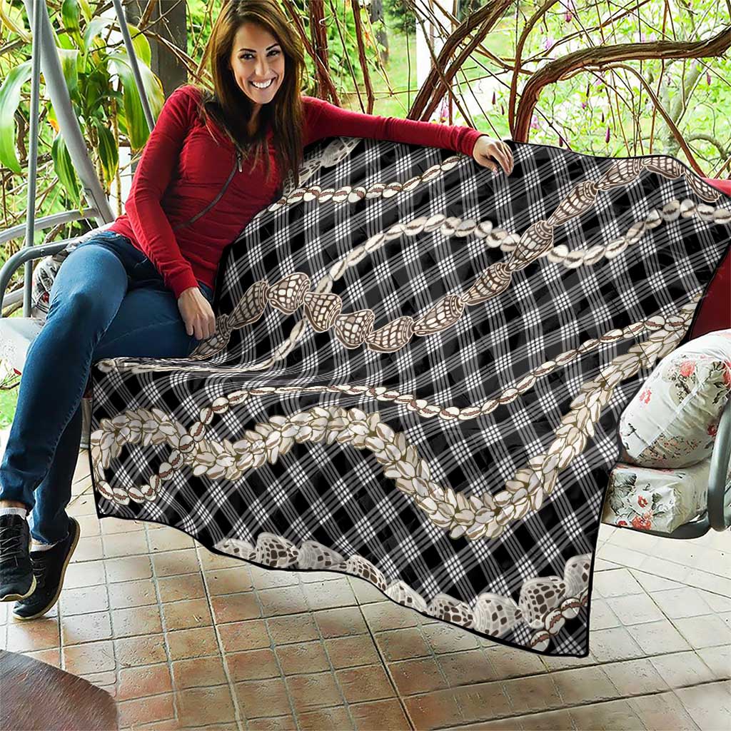 Black Aloha Hawaii Shell Lei Quilt Palaka Hebrew Cone Honey Cowrie Elegant Curves - Polynesian Pride