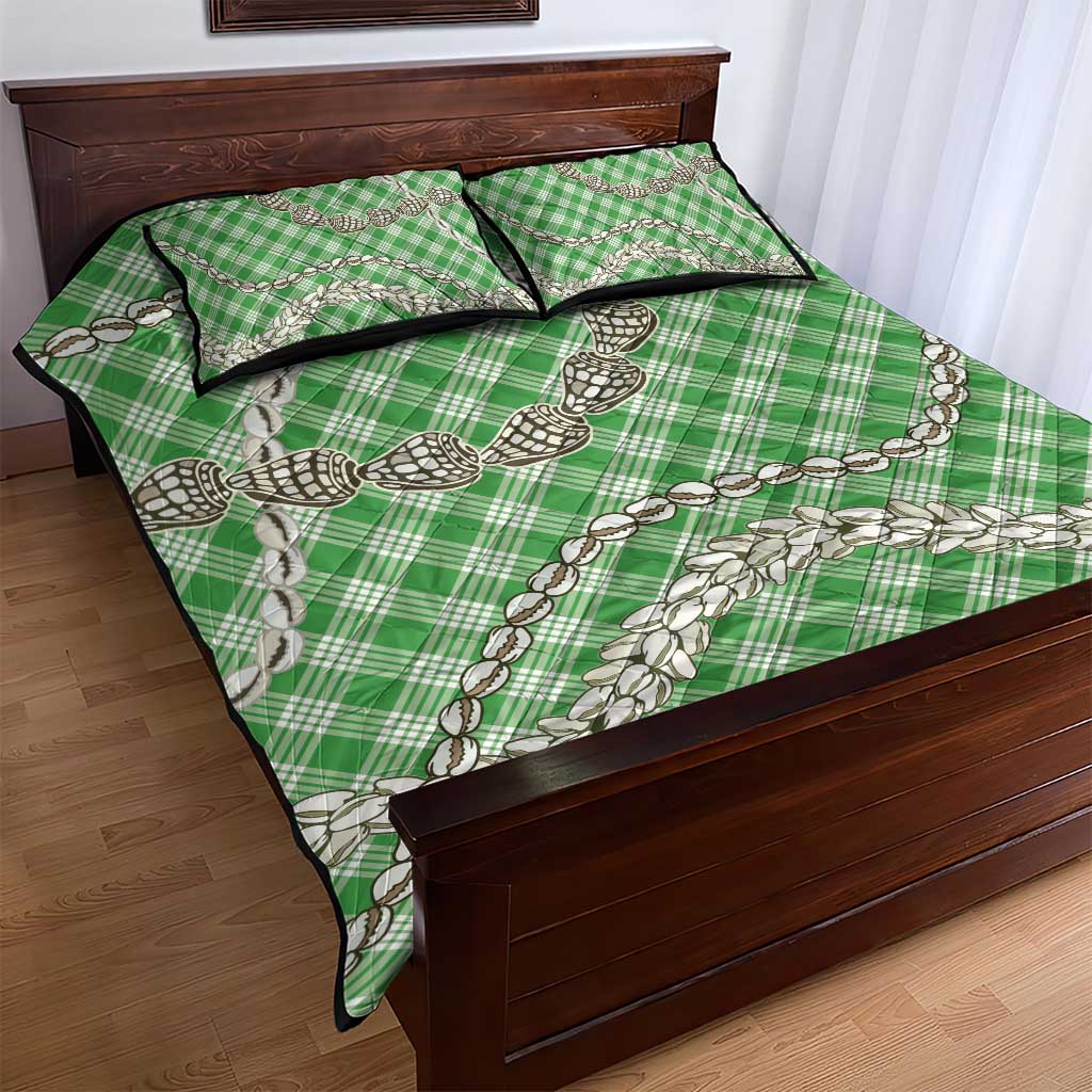 Green Aloha Hawaii Shell Lei Quilt Bed Set Palaka Hebrew Cone Honey Cowrie Elegant Curves - Polynesian Pride