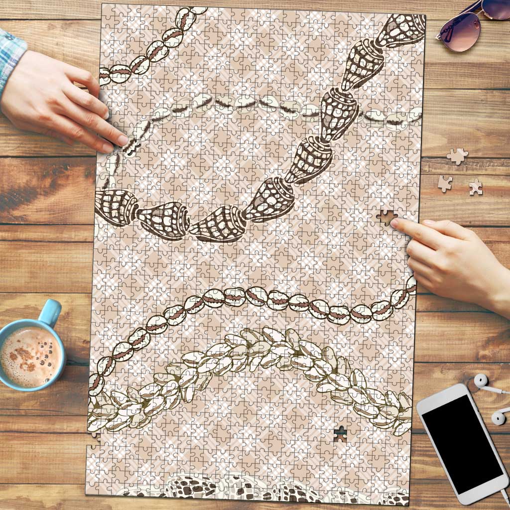 Beige Aloha Hawaii Shell Lei Puzzle Palaka Hebrew Cone Honey Cowrie Elegant Curves - Polynesian Pride