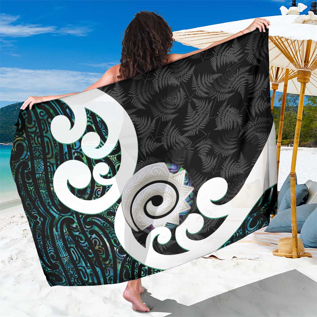 Aotearoa Koru Sarong Cyan Maori Paua Shell Mix Silver Fern