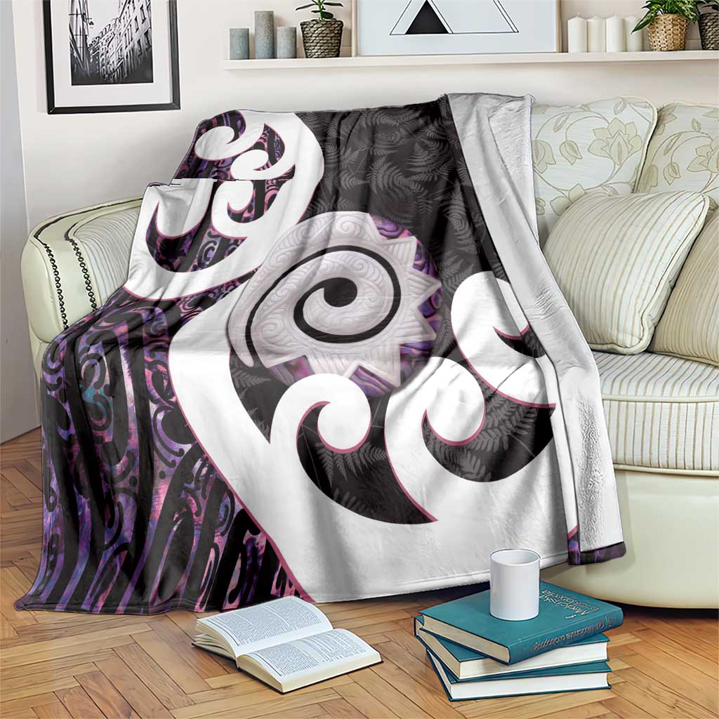 Aotearoa Koru Blanket Purple Maori Paua Shell Mix Silver Fern