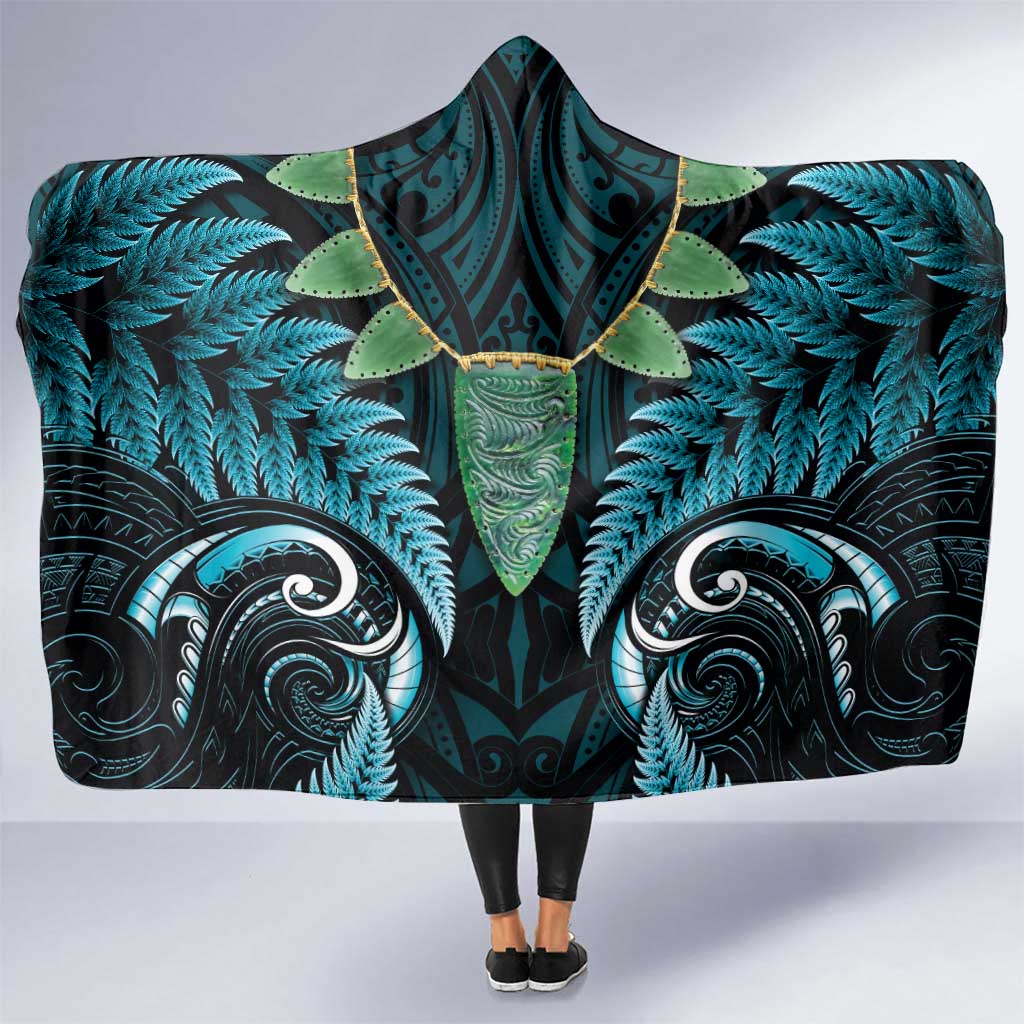 Aotearoa Pounamu Niho Hooded Blanket Silver Fern Mix Maori Pattern - Turquoise