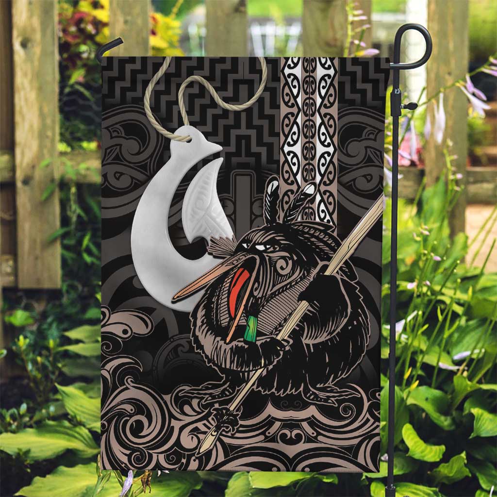 Aotearoa Hei Matau Garden Flag Haka Kiwi Mix Maori Mangopare LT14 Garden Flag Black - Polynesian Pride