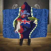 Southland Anniversary Day Hooded Blanket Murihiku 1861 Maori Bird Mix Pohutukawa