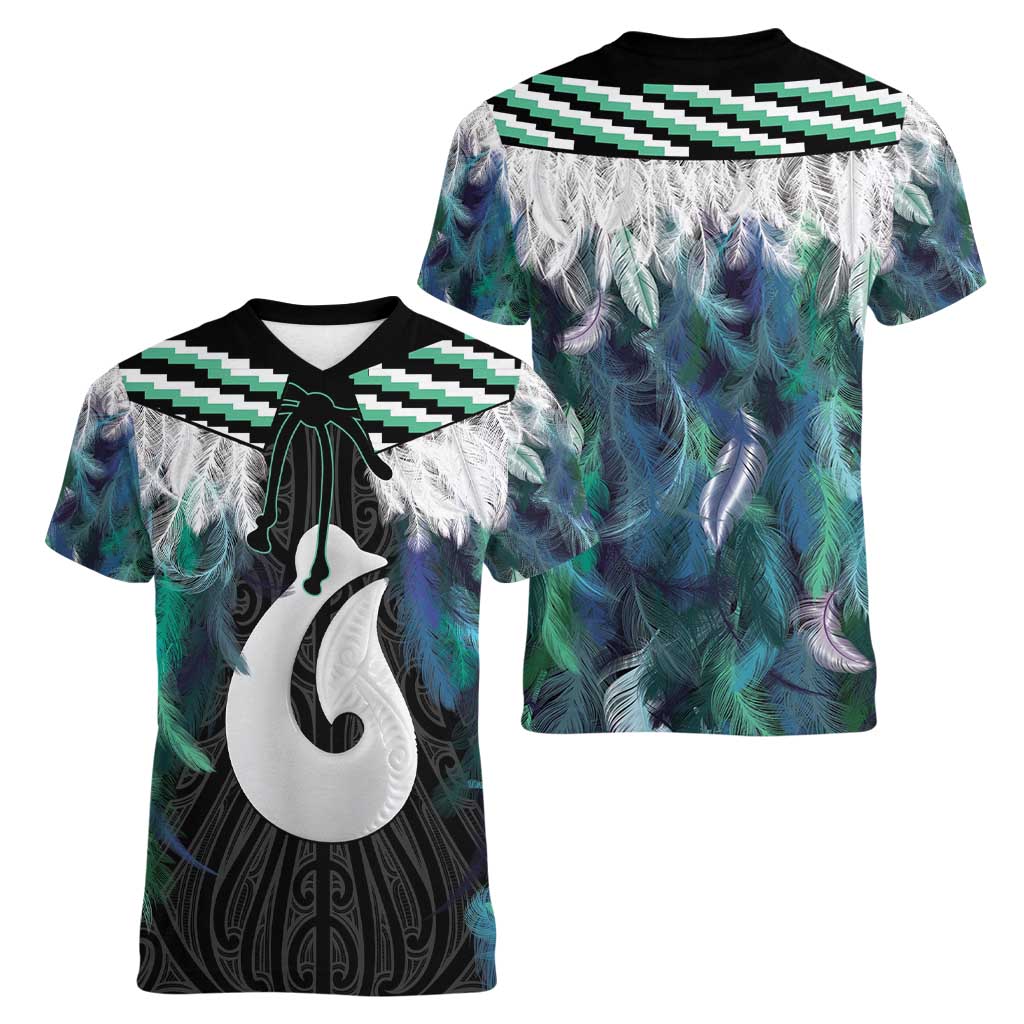 Aotearoa Korowai Motif Women V-Neck T-Shirt Hei Matau Poutama Maori Pattern LT14 - Polynesian Pride