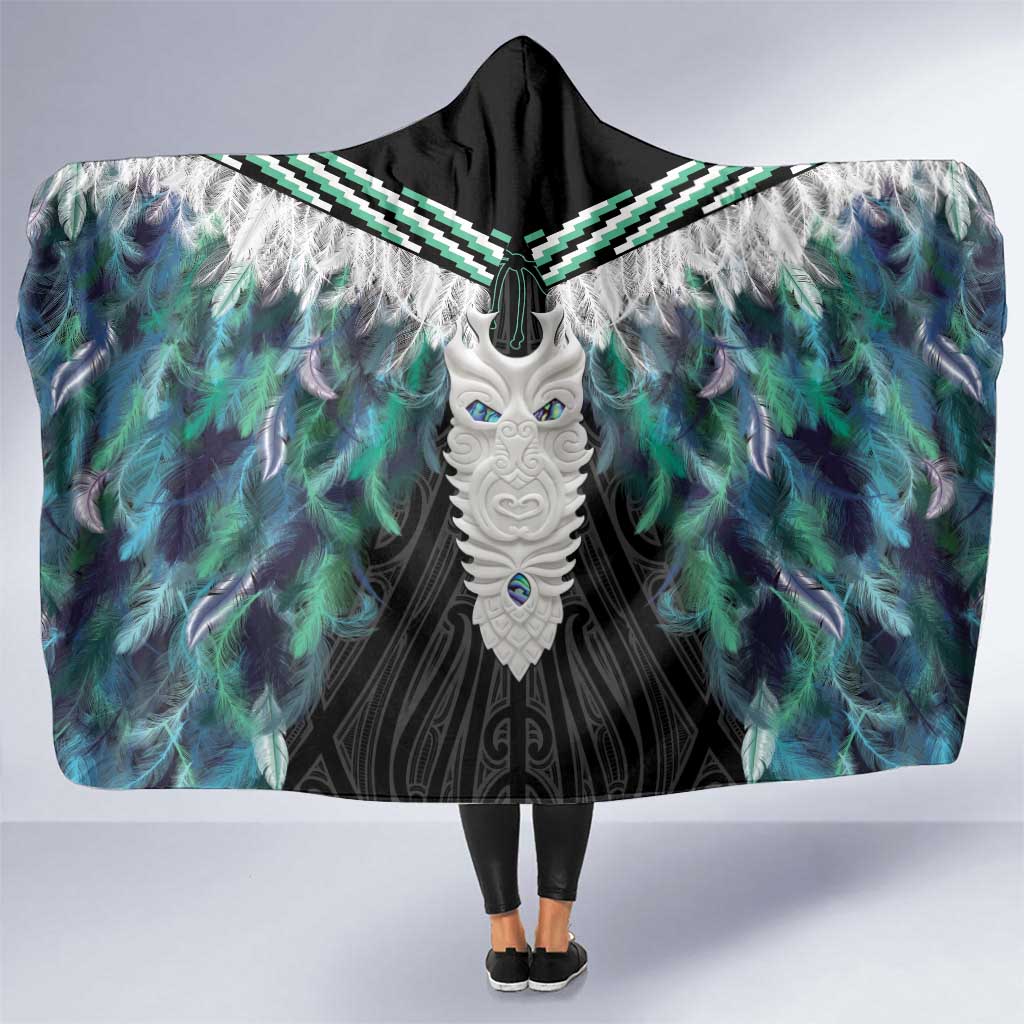 Aotearoa Korowai Motif Hooded Blanket Maori Tane Poutama