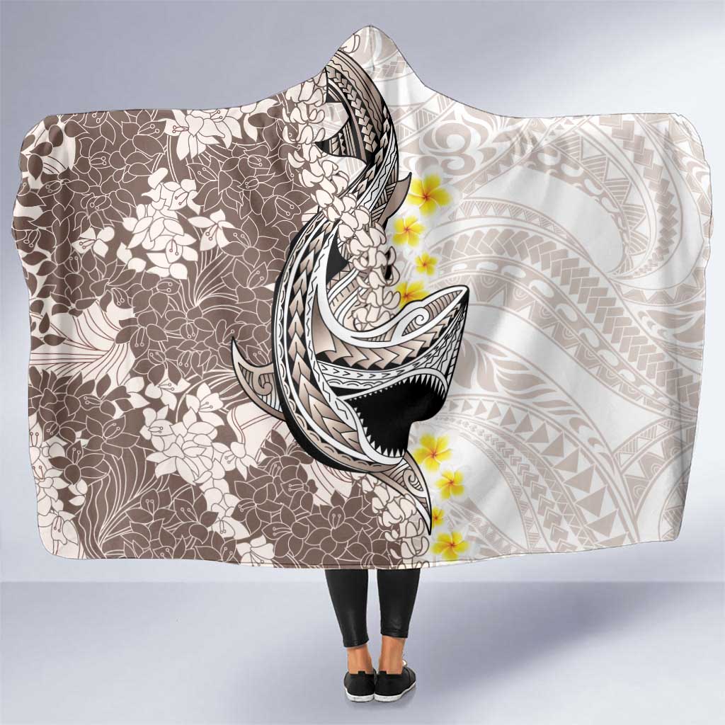 Brown and White Hawaii Shark Tattoo Hooded Blanket Puakenikeni Lei Plumeria Polynesian Pattern - Polynesian Pride
