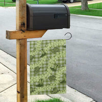 Lime Palaka Hawaii Cowboy Garden Flag Puakenikeni Lei Paniolo Papale Seamless Vibes - Polynesian Pride