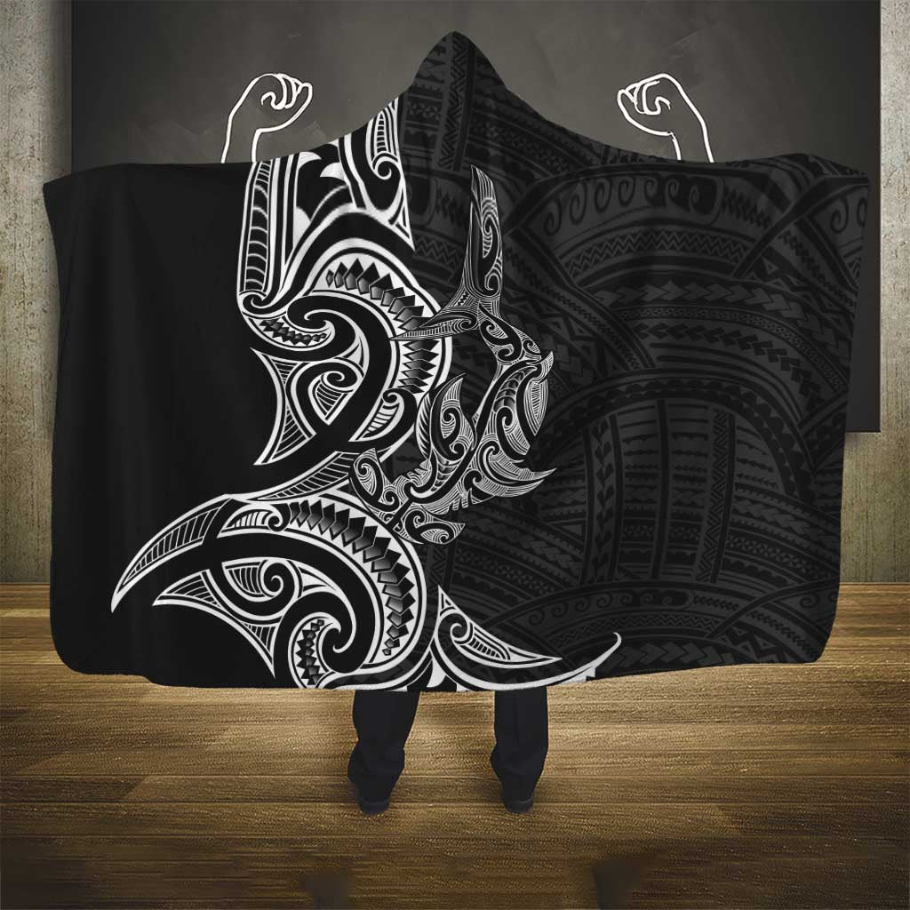 New Zealand Hammerhead Shark Hooded Blanket Maori Haehae Mangopare Black LT14 - Polynesian Pride