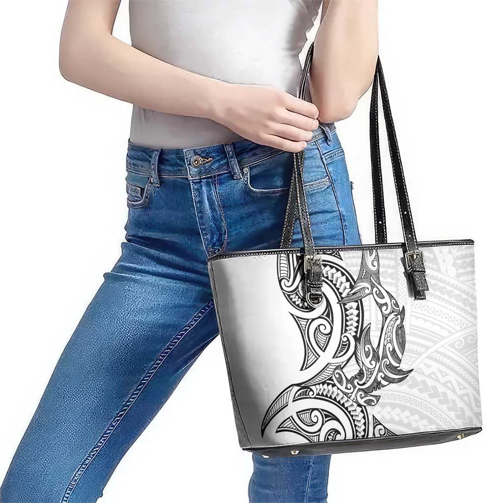 New Zealand Hammerhead Shark Leather Tote Bag Maori Haehae Mangopare White - Polynesian Pride