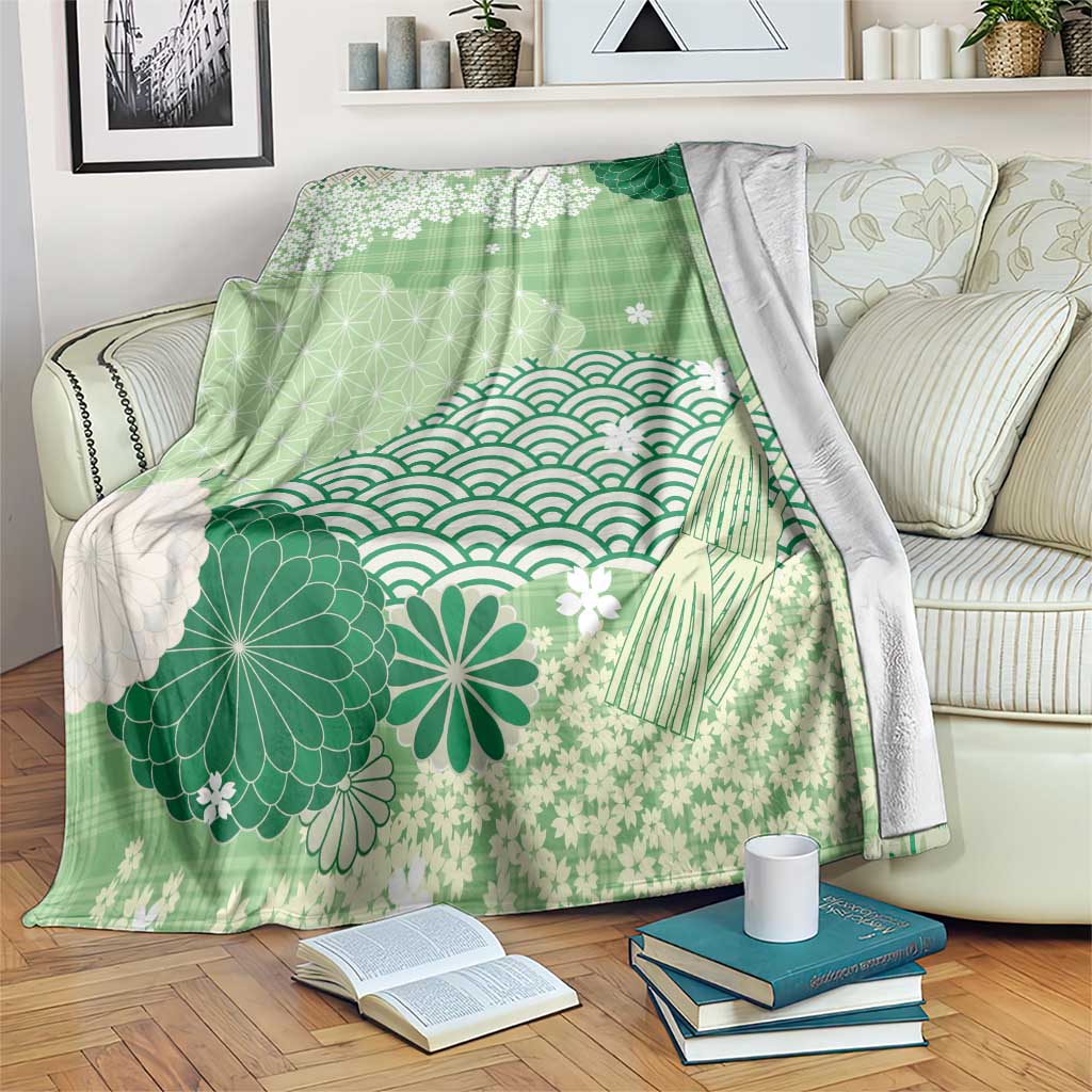Green Palaka Japanese Patterns Blanket Asanoha Seigaiha Sakura Motif LT14 Green - Polynesian Pride