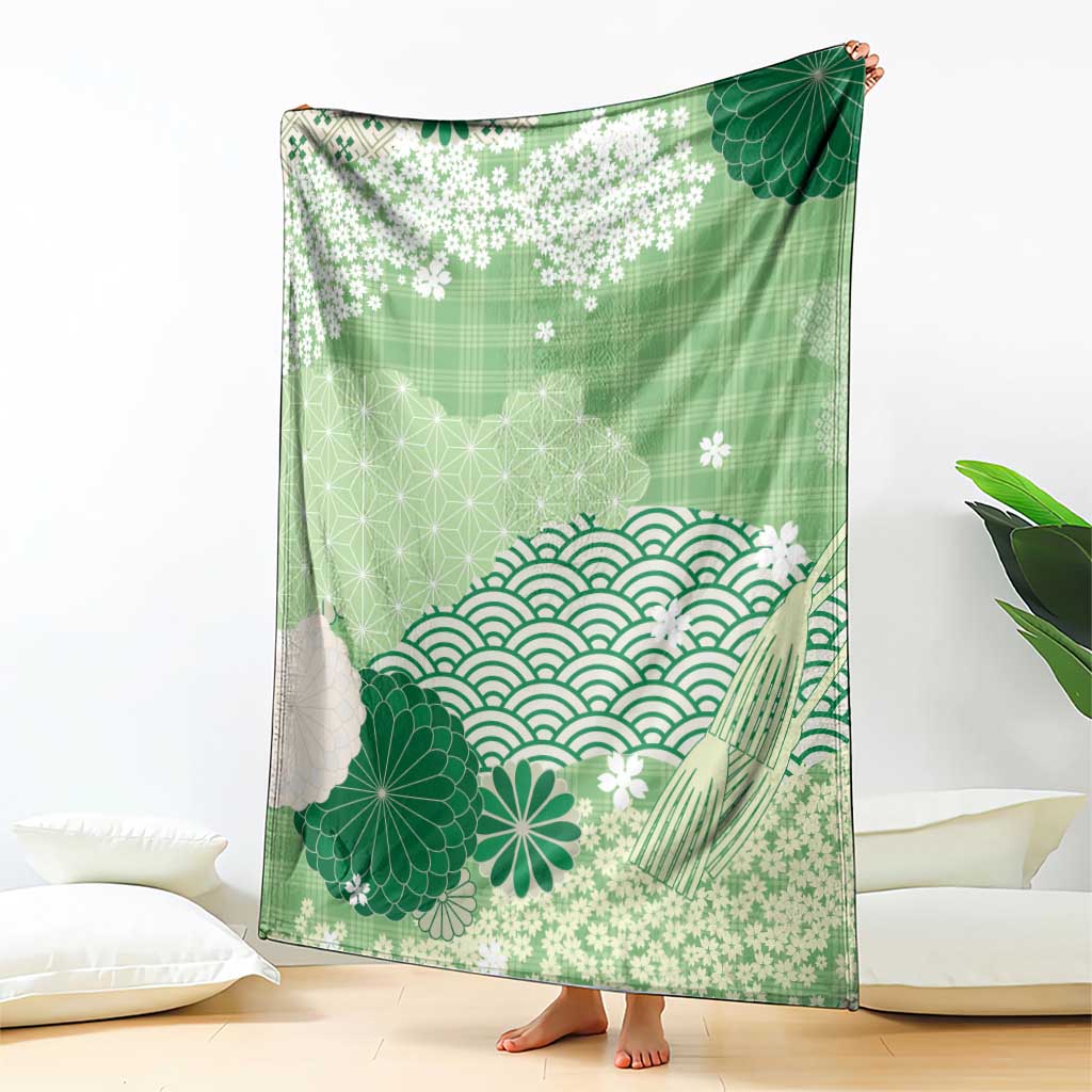 Green Palaka Japanese Patterns Blanket Asanoha Seigaiha Sakura Motif LT14 - Polynesian Pride