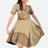 Brown Bula Fiji Family Matching Off The Shoulder Long Sleeve Dress and Hawaiian Shirt Fijian Dance Fan Tapa Cloth Pattern LT14 Daughter's Dress Brown - Polynesian Pride