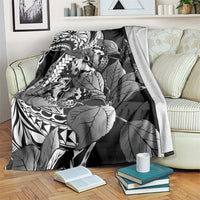 Kamehameha Butterfly Hawaii Blanket Hawaiian Pulelehua Mamaki Black Color