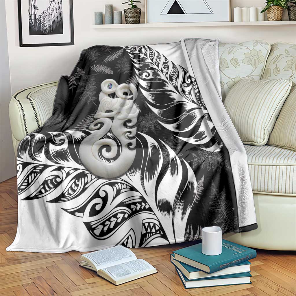 Aotearoa Manaia NZ Maori Silver Fern Blanket