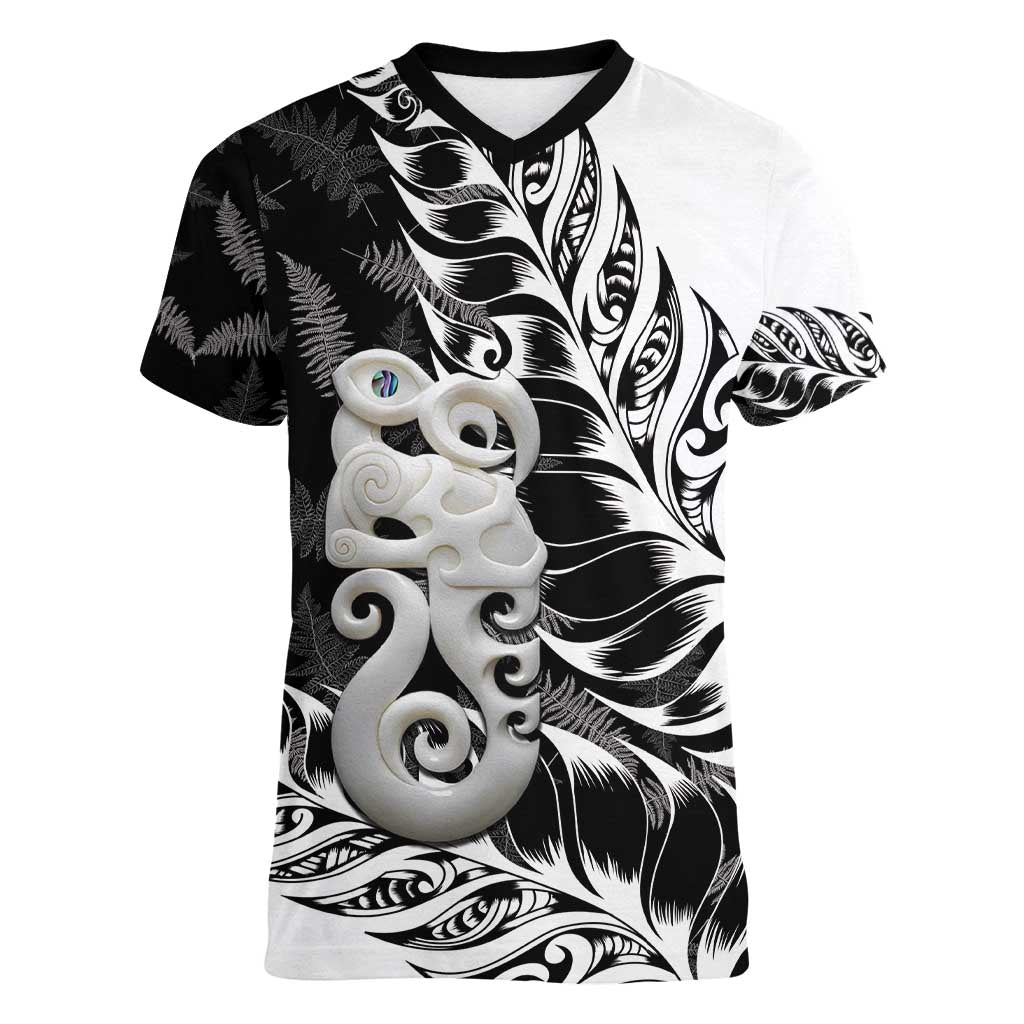 Aotearoa Manaia NZ Maori Silver Fern Women V-Neck T-Shirt