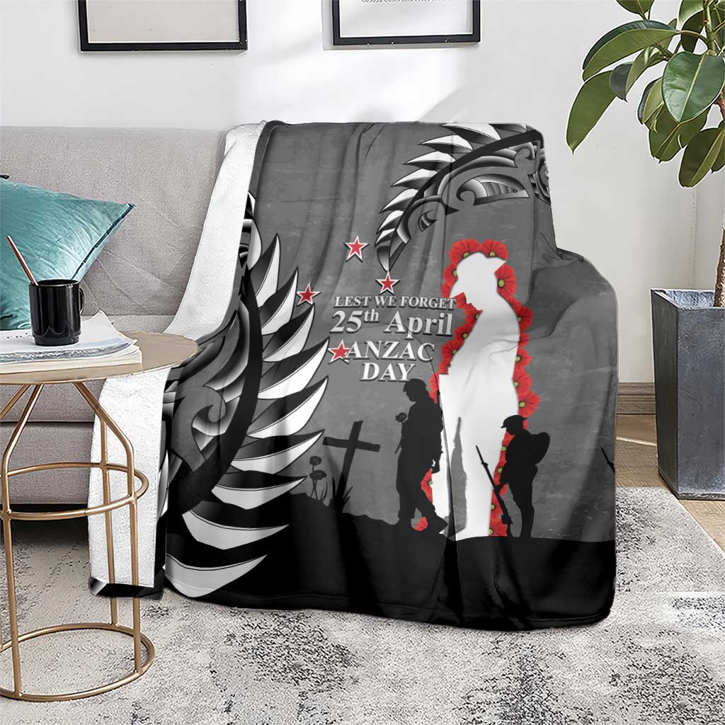New Zealand ANZAC Day Blanket 25th April Silver Fern With Poppy