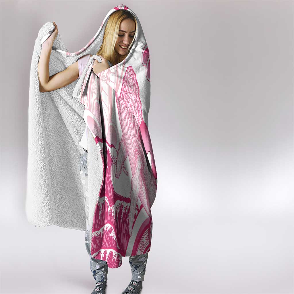 Aloha Hawaii Maui Hooded Blanket Valley Isle Humpback Whale White