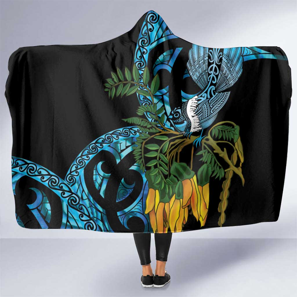 Turquoise New Zealand Kowhai And Piwakawaka Hooded Blanket Maori Ngaru Paua Shell