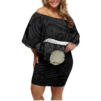 Black New Zealand Eel Family Matching Off Shoulder Short Dress and Hawaiian Shirt Aotearoa Maori Tuna With Kotiate Weapon LT14 Mom's Dress Black - Polynesian Pride