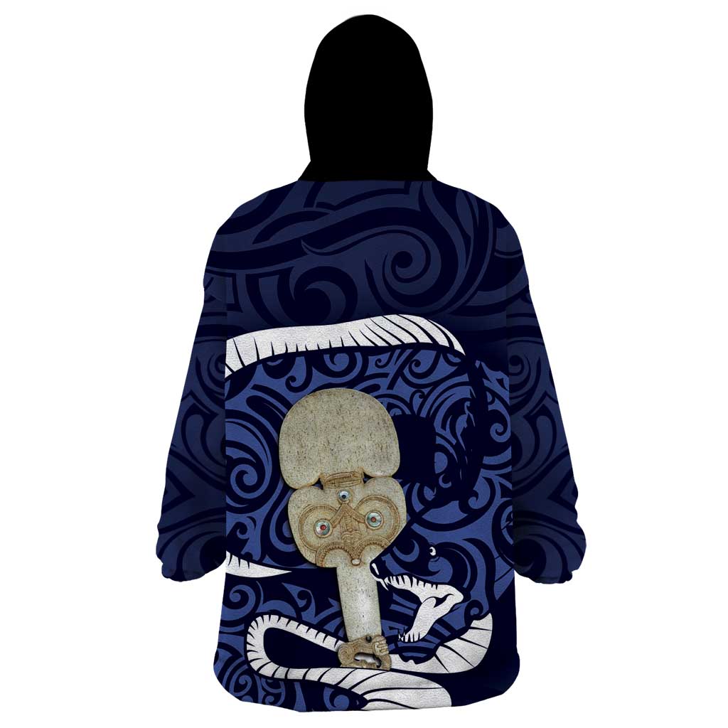 Blue New Zealand Eel Wearable Blanket Hoodie Aotearoa Maori Tuna With Kotiate Weapon LT14 - Polynesian Pride