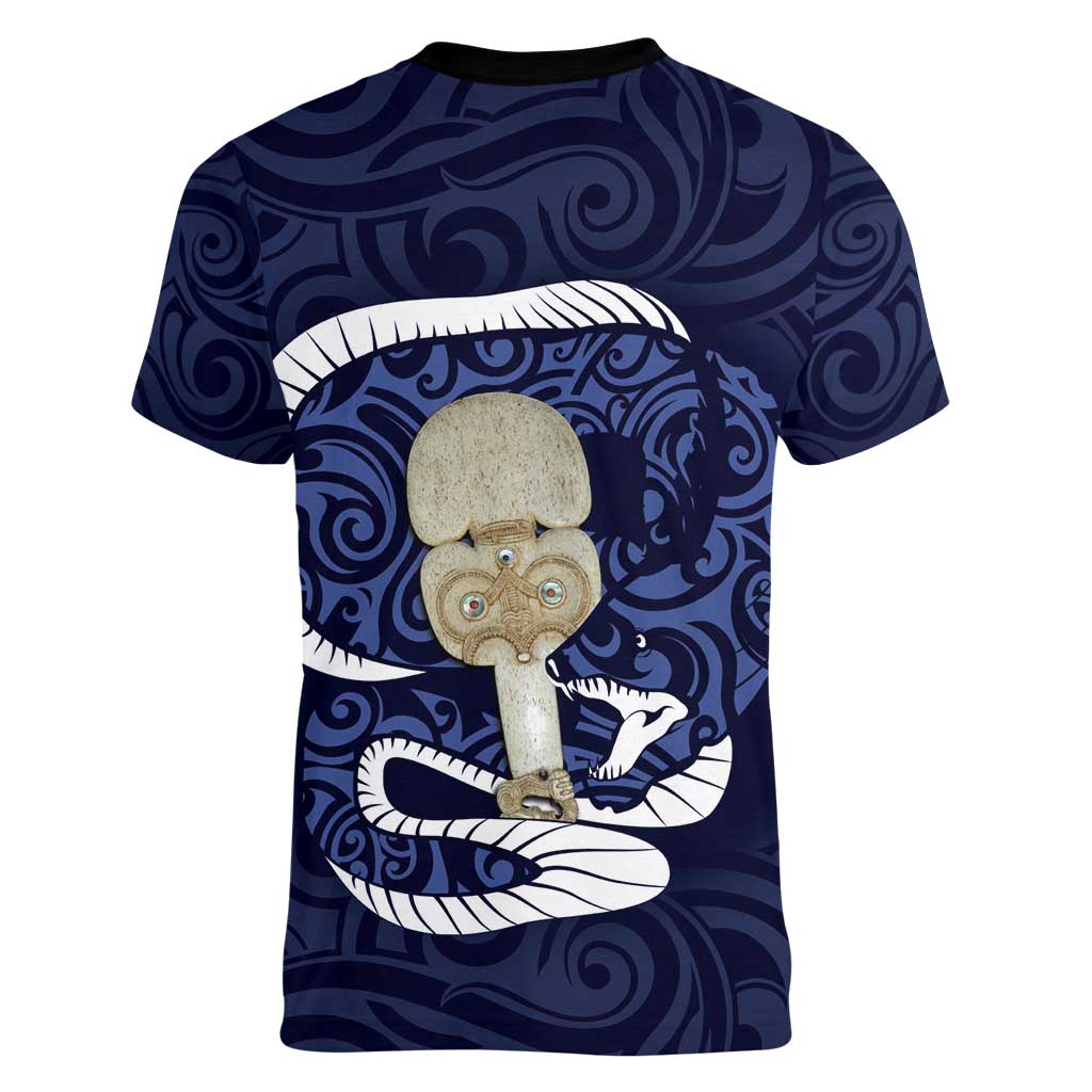 Blue New Zealand Eel Women V-Neck T-Shirt Aotearoa Maori Tuna With Kotiate Weapon LT14 - Polynesian Pride