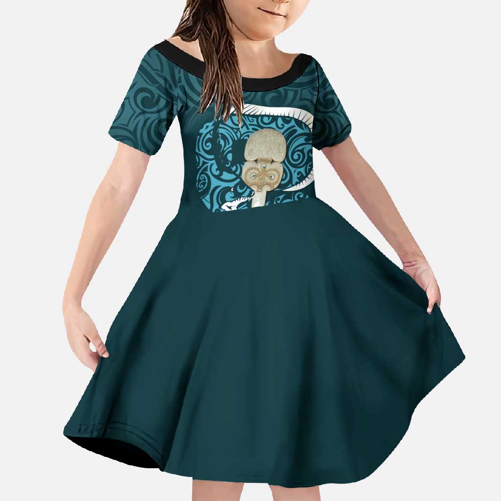 Turquoise New Zealand Eel Family Matching Mermaid Dress and Hawaiian Shirt Aotearoa Maori Tuna With Kotiate Weapon LT14 Daughter's Dress Turquoise - Polynesian Pride