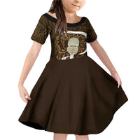Gold New Zealand Eel Family Matching Off Shoulder Short Dress and Hawaiian Shirt Aotearoa Maori Tuna With Kotiate Weapon LT14 Daughter's Dress Gold - Polynesian Pride