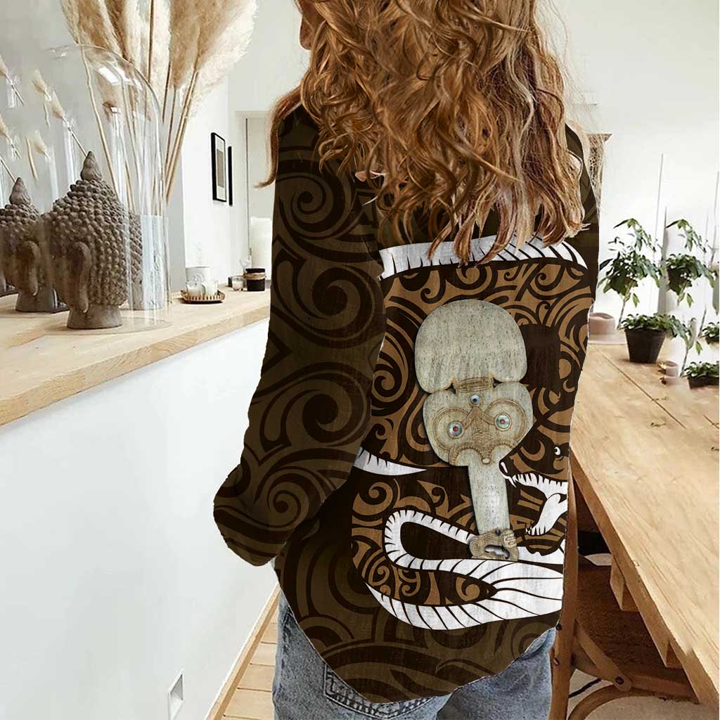 Gold New Zealand Eel Women Casual Shirt Aotearoa Maori Tuna With Kotiate Weapon