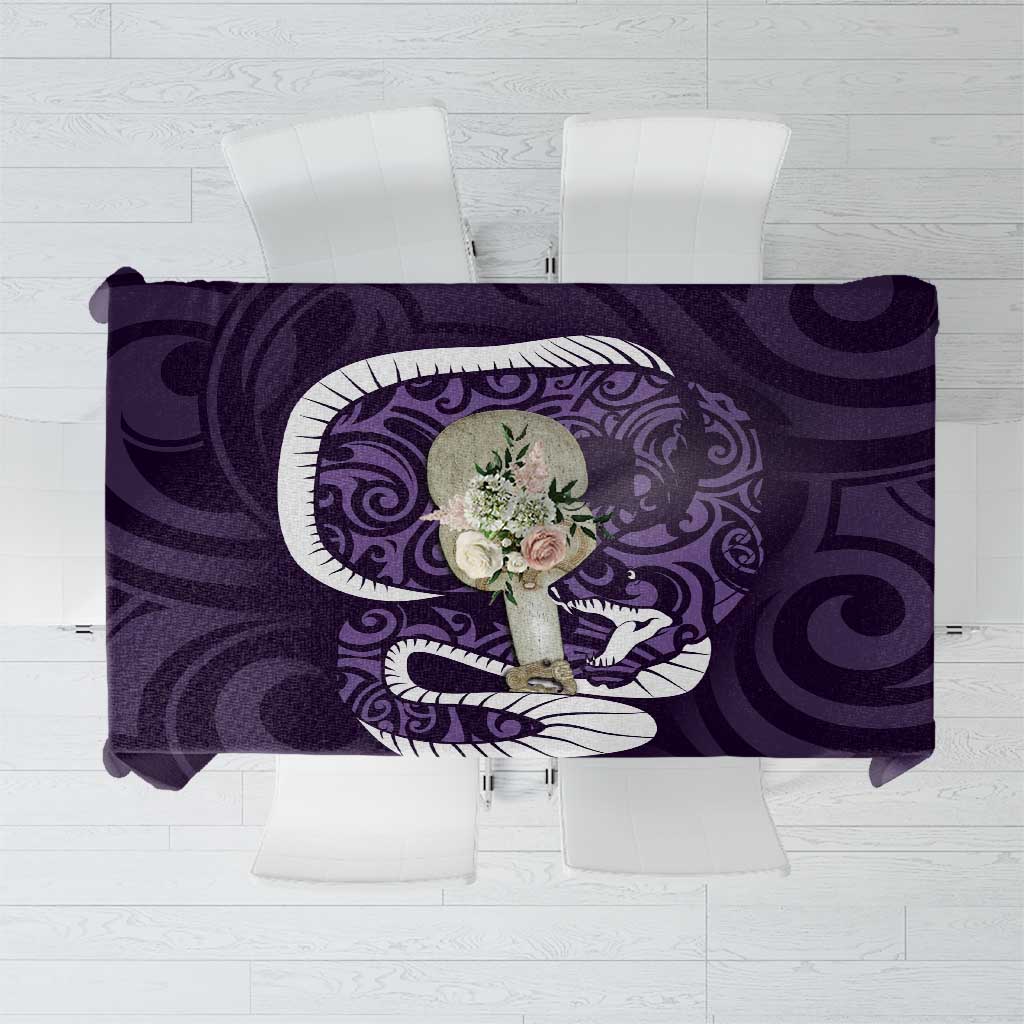 Purple New Zealand Eel Tablecloth Aotearoa Maori Tuna With Kotiate Weapon LT14 Purple - Polynesian Pride