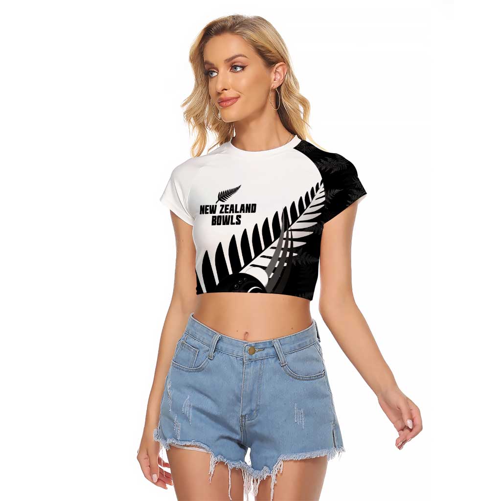 New Zealand Lawn Bowls Custom Raglan Cropped T Shirt Aotearoa Silver Fern - Polynesian Pride