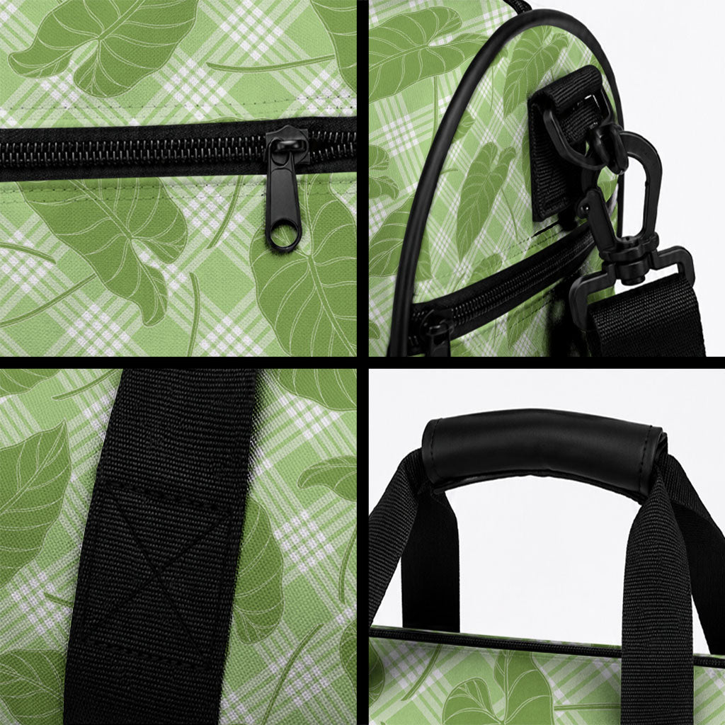 Green Hawaii Kalo Palaka Motifs Duffle Bag Hawaiian Taro Leaves Elegant Vibes
