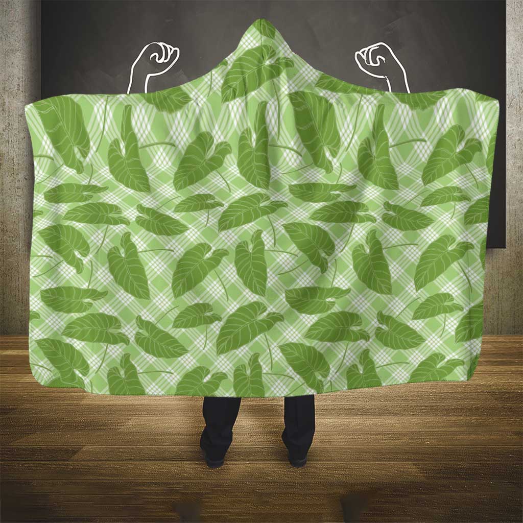 Green Hawaii Kalo Palaka Motifs Hooded Blanket Hawaiian Taro Leaves Elegant Vibes - Polynesian Pride