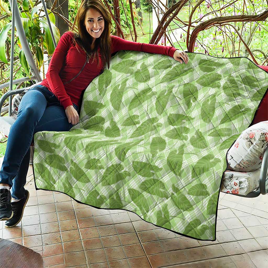 Green Hawaii Kalo Palaka Motifs Quilt Hawaiian Taro Leaves Elegant Vibes - Polynesian Pride
