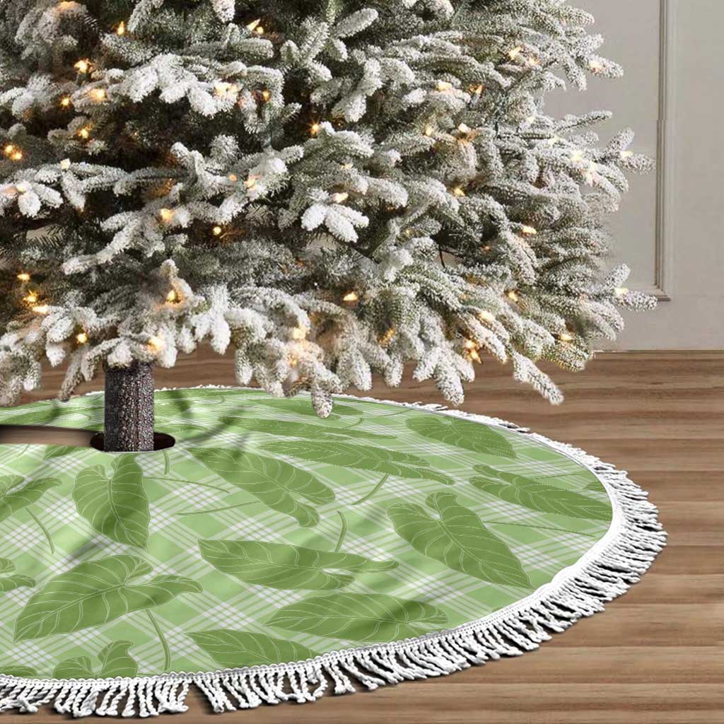 Green Hawaii Kalo Palaka Motifs Tree Skirt Hawaiian Taro Leaves Elegant Vibes - Polynesian Pride