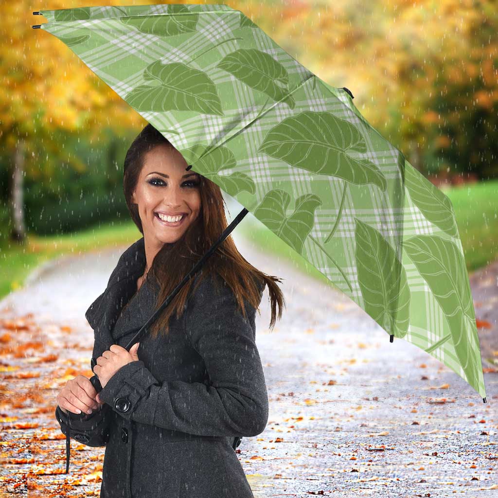Green Hawaii Kalo Palaka Motifs Umbrella Hawaiian Taro Leaves Elegant Vibes - Polynesian Pride