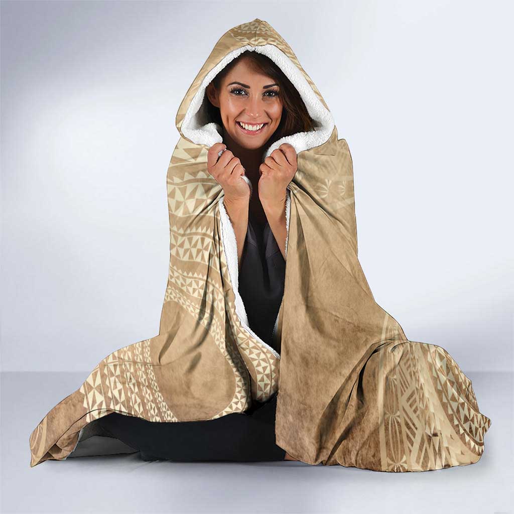 Tonga Skink Kava Bowl Hooded Blanket Vintage Tongan Ngatu Pattern