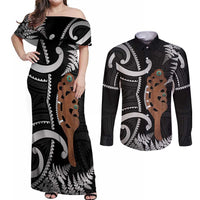 New Zealand Maripi Couples Matching Off Shoulder Maxi Dress and Long Sleeve Button Shirt Silver Fern Mix Aotearoa Maori Pattern LT14 Black - Polynesian Pride
