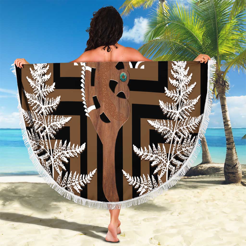 New Zealand Beach Blanket Maori Maripi Knife With Poutama Art