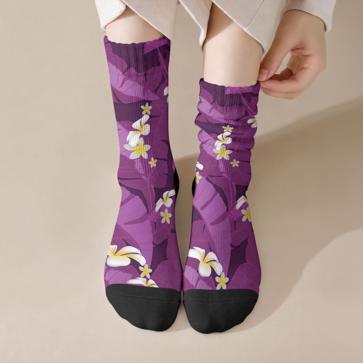 Purple Banana Leaf Hawaii Crew Socks Lau Maia Plumeria Tropical Summer Vibes