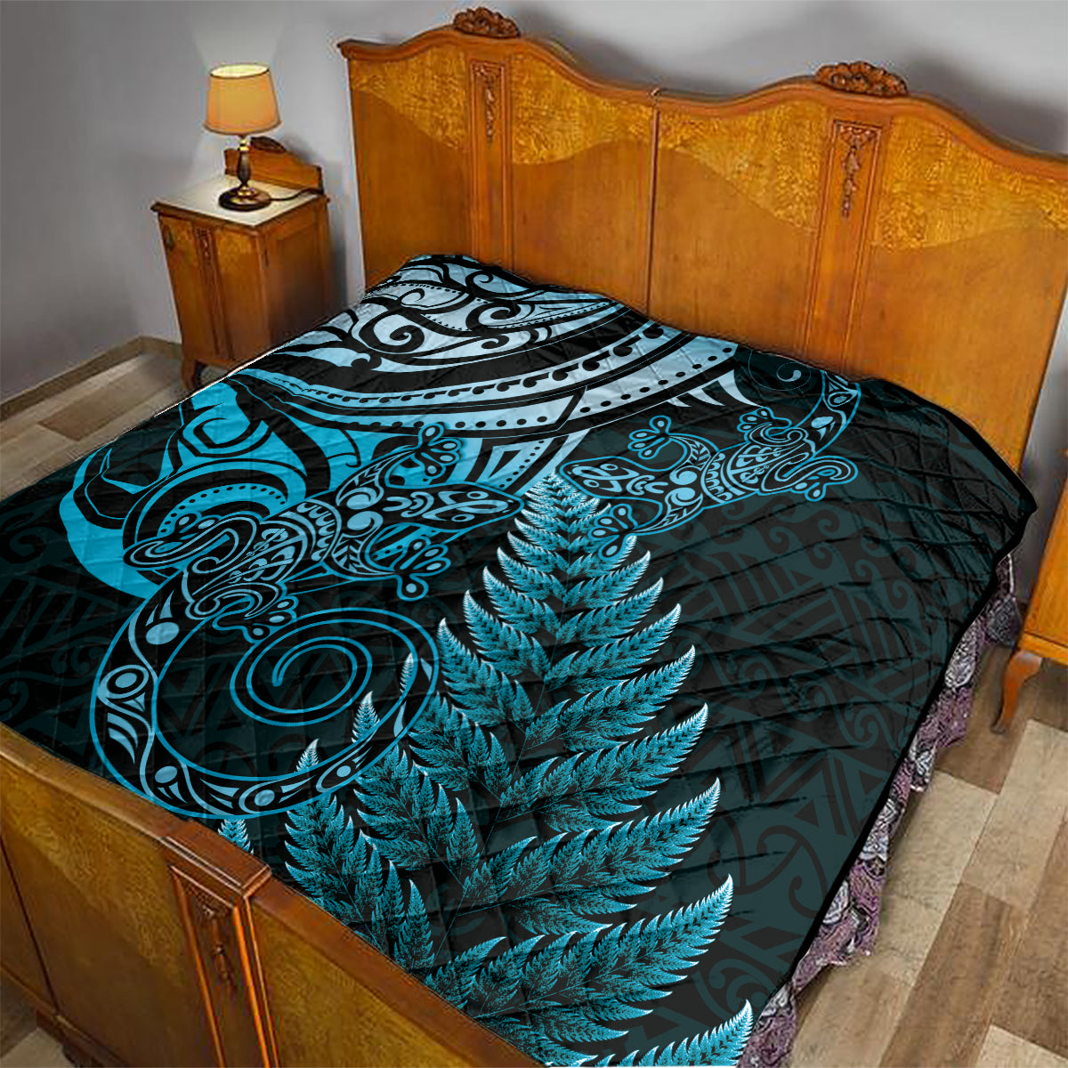 New Zealand Lizard Quilt Silver Fern Aotearoa Maori Blue Version