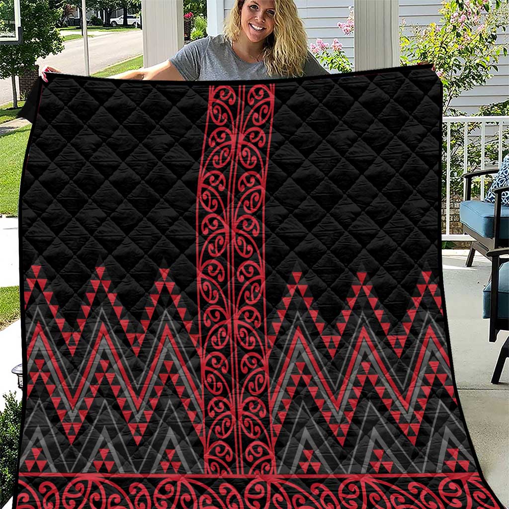 Red Aotearoa Mangopare Kowhaiwhai and Niho Taniwha Quilt Maori New Zealand